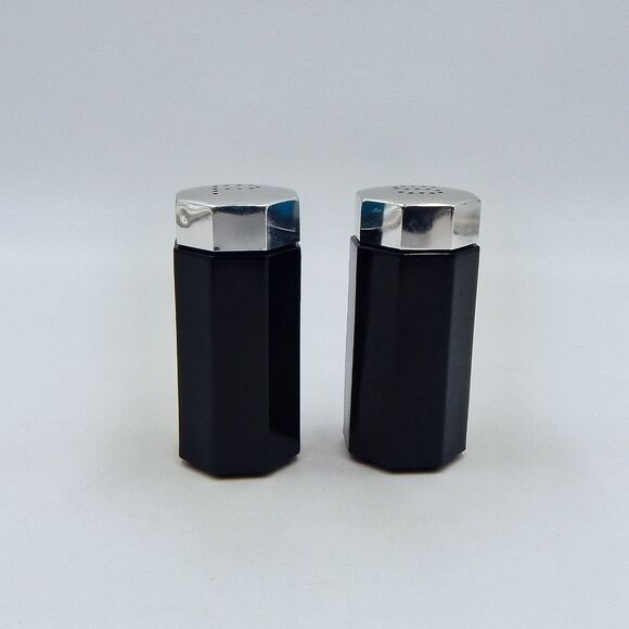 Arcoroc Octime Salt Pepper Shaker Set Black Glass France Geometric Octagon MCM - Picture 1 of 11